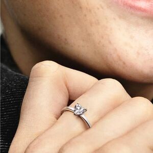 Pandora Elegant Silver Heart Ring